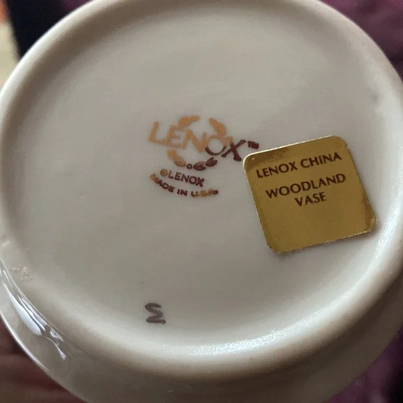 Lennox Woodland 8”!vase. NWOT - Picture 4 of 4